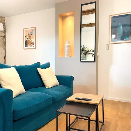 L'intemporel - Grand T2 Climatise, Terrasse Couverte En Hypercentre *